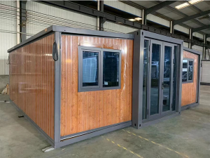 Expandable Container House
